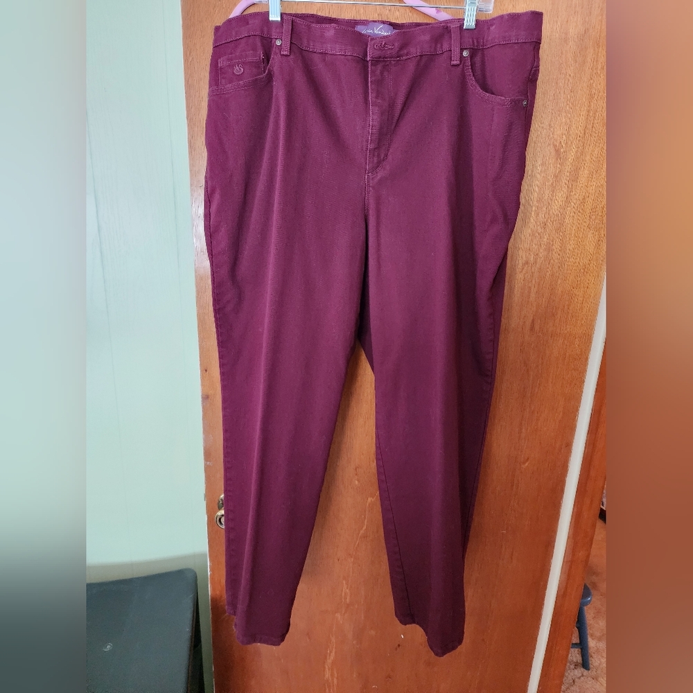 Plus size Gloria Vanderbilt Amanda Jeans